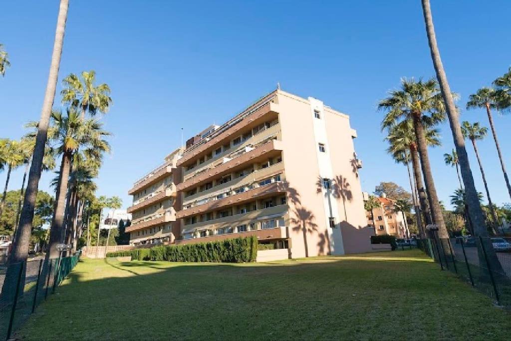 Estupendo Duplex A 5 Min Andando De La Playa Apartment Marbella Luaran gambar